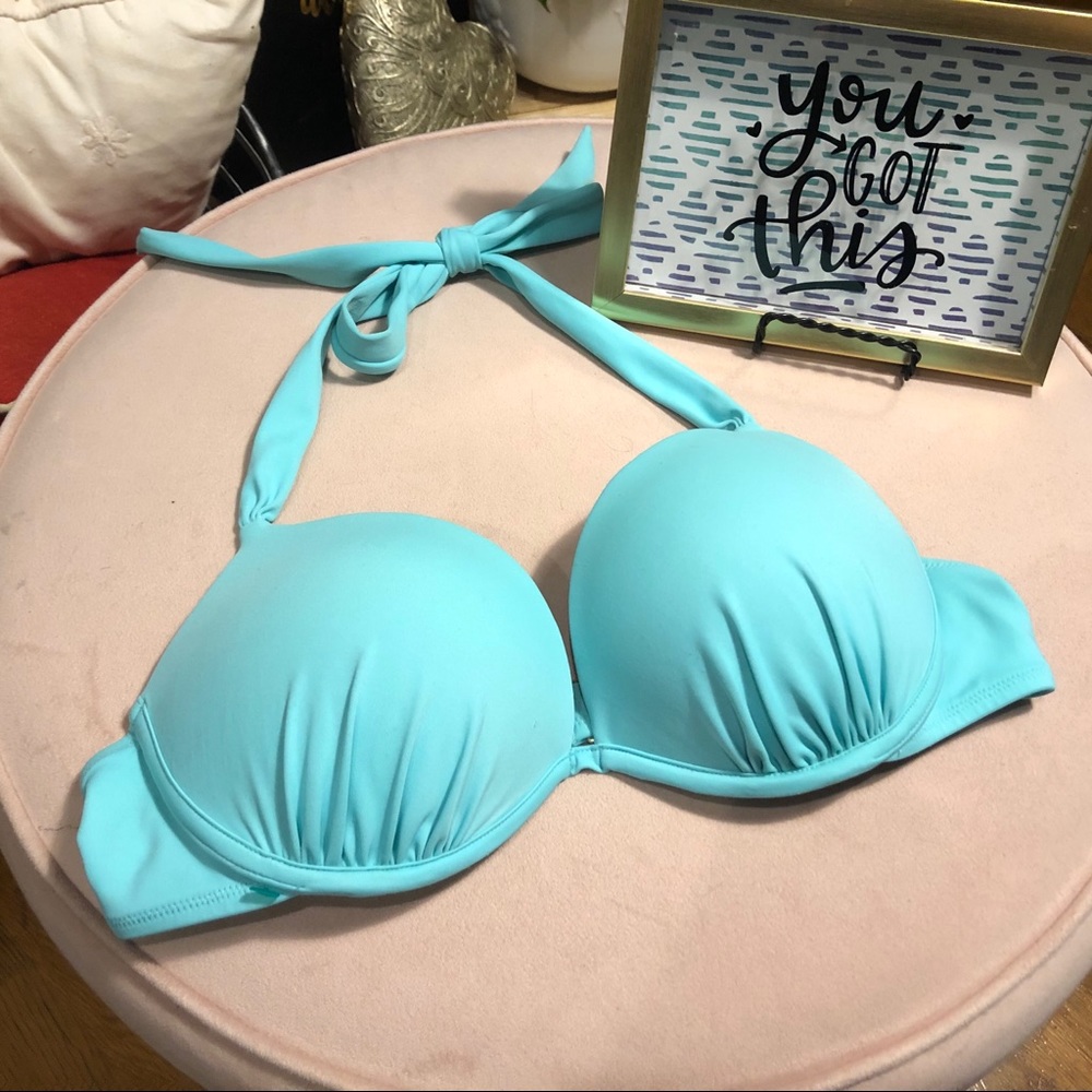 Victoria’s Secret Bikini Bombshell top